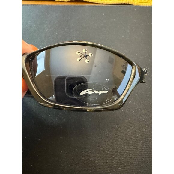 X Loop Sunglasses Black Frame Polarized Lenses Sport Wrap-Around Design … - Picture 2 of 7